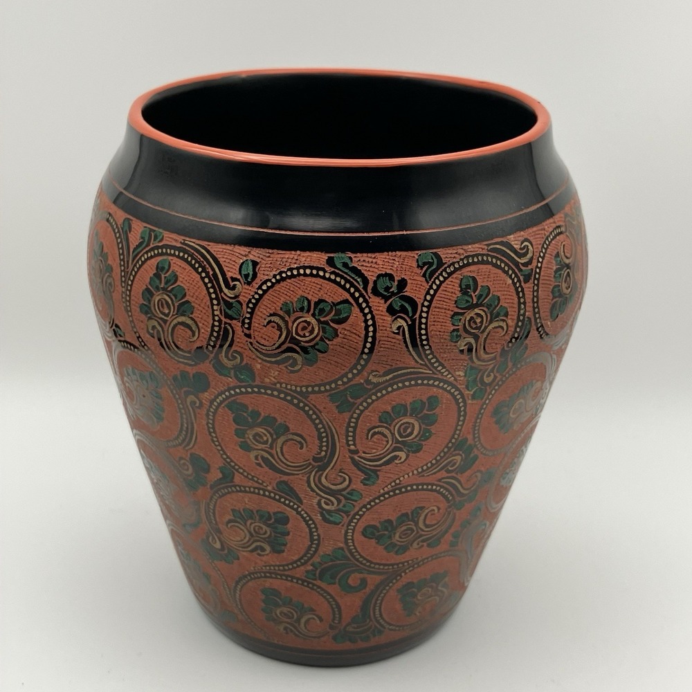 Vintage Burmese‎ Lacquerware Vase with Hand-Carved Design